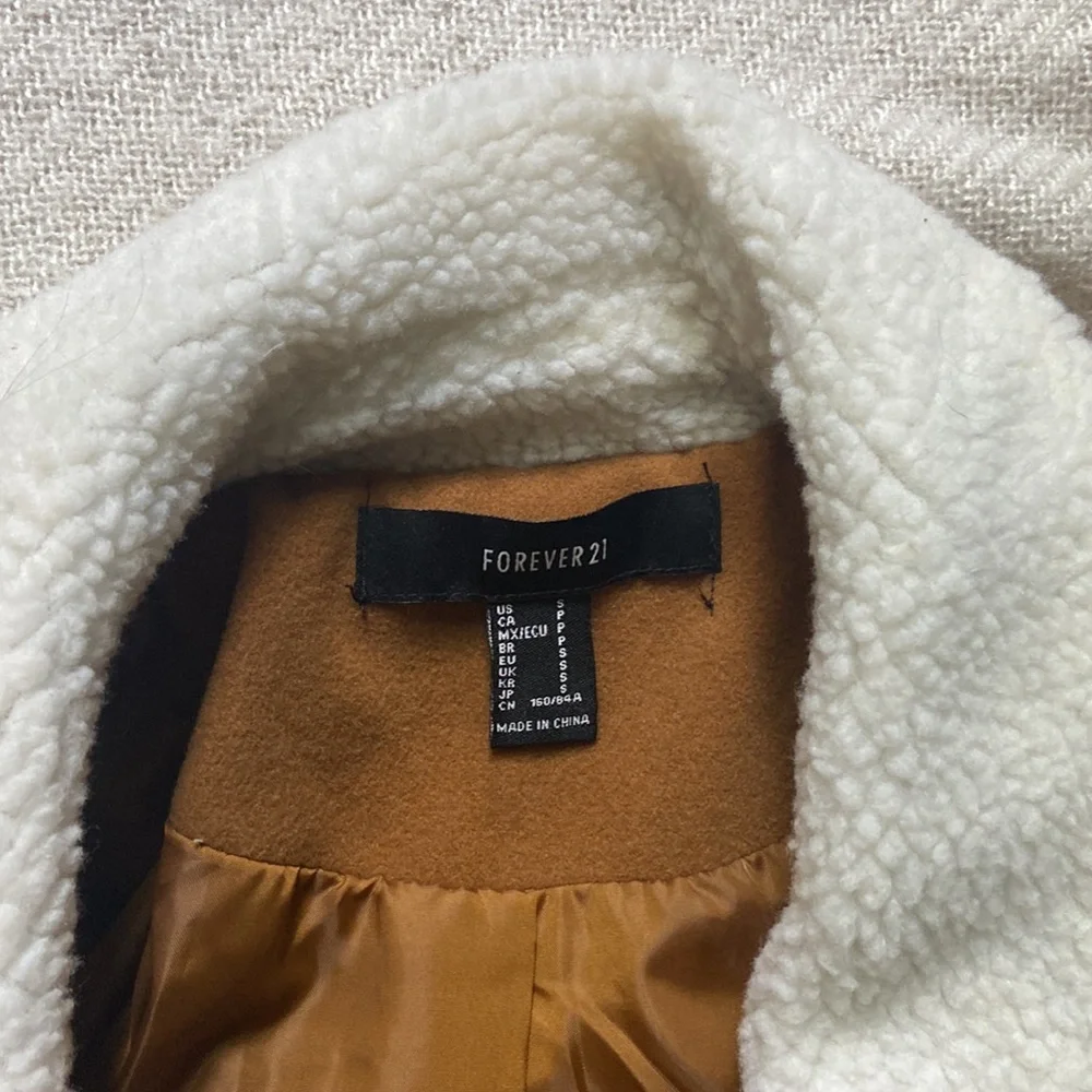 Shearling Collar Jacket - Picture 4 of 5